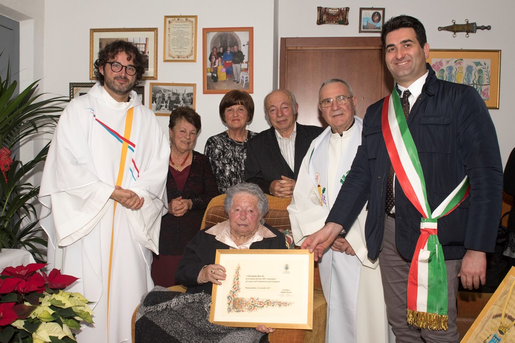 Un secolo di vita, <br>festa per nonna Giovanna