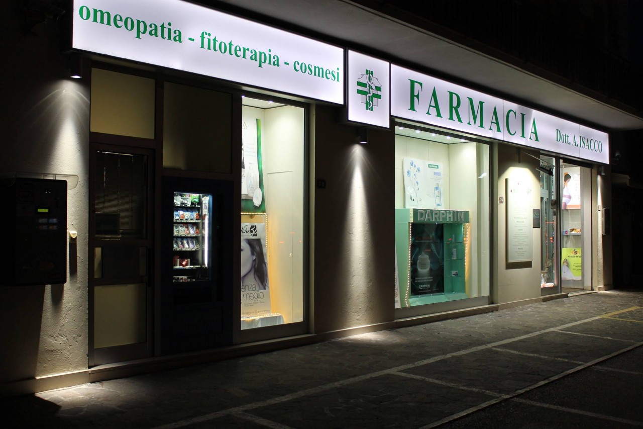 Infarto acuto del miocardio <br> Farmacista eroe lo salva