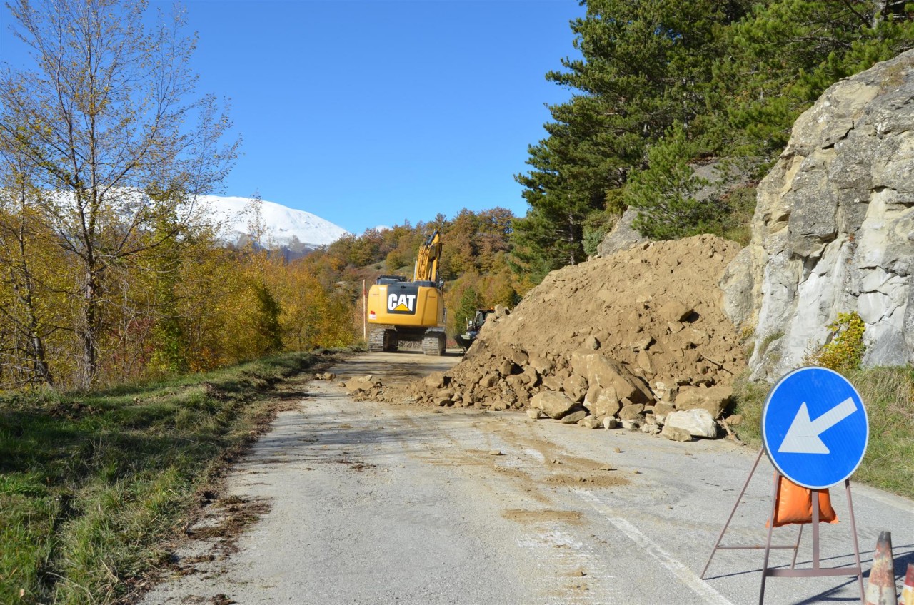 Strade post sisma, lavori per 44 milioni <br> Cantieri tra Comunanza e Montegallo