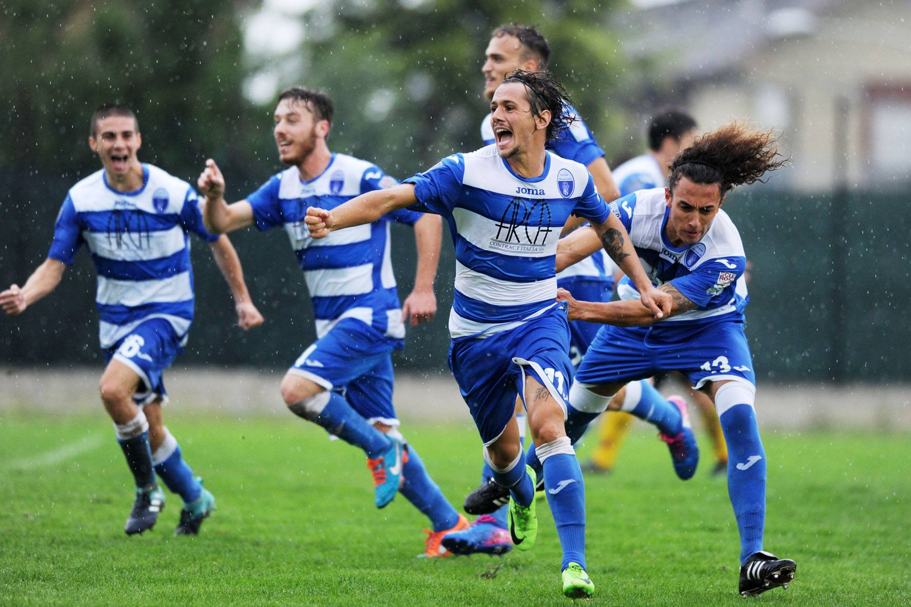Monticelli, <br> a Castelfidardo <br> per la prima vittoria