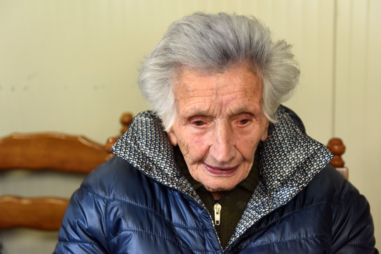 Buon compleanno Peppina, <br> in tanti per festeggiarla <br> «Nuova legge sulle casette? Speriamo»
