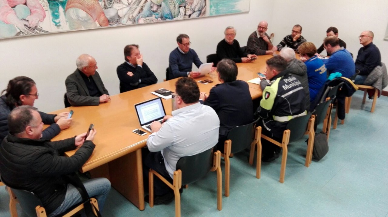 Maltempo, peggioramento in arrivo <br> Sala operativa Protezione Civile al palasport