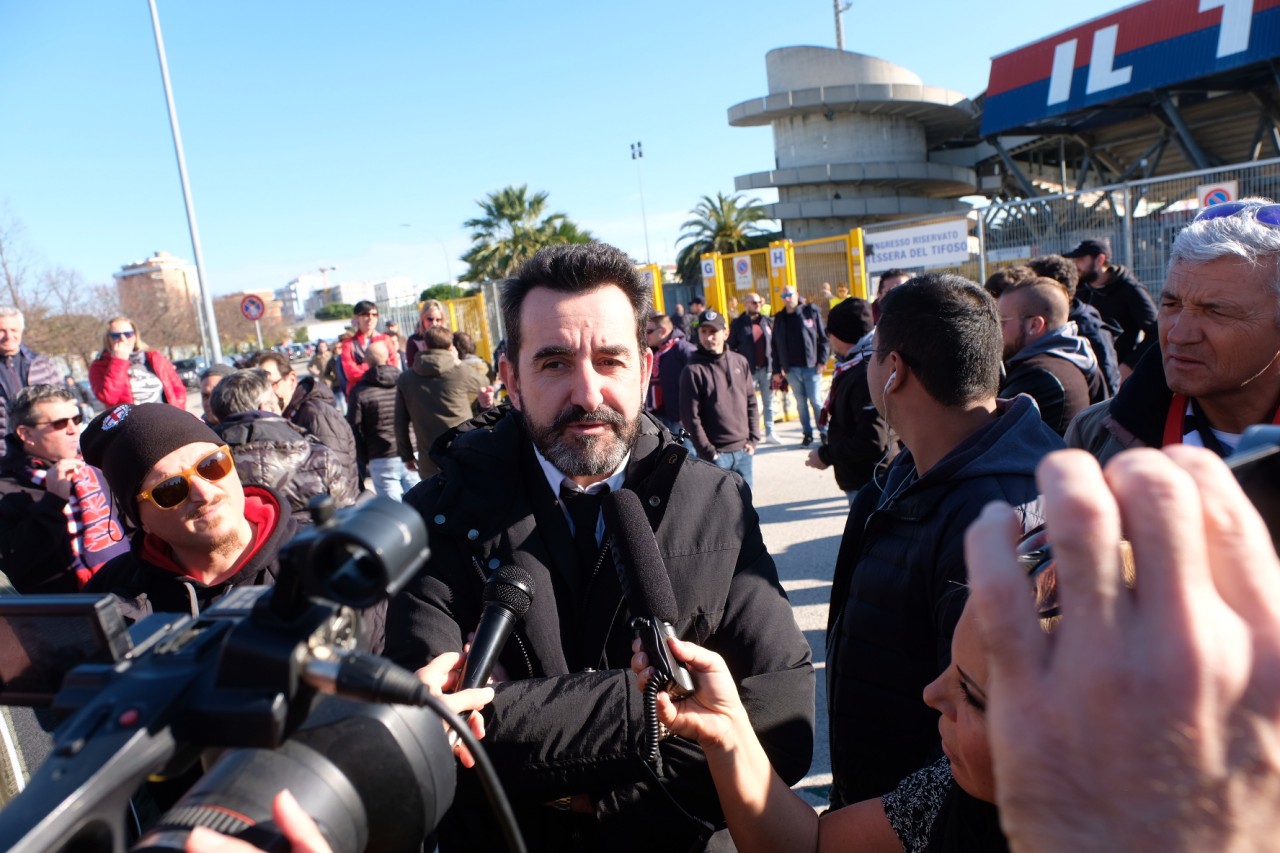«Luca è stato manganellato, <br> ci sono tre testimoni»