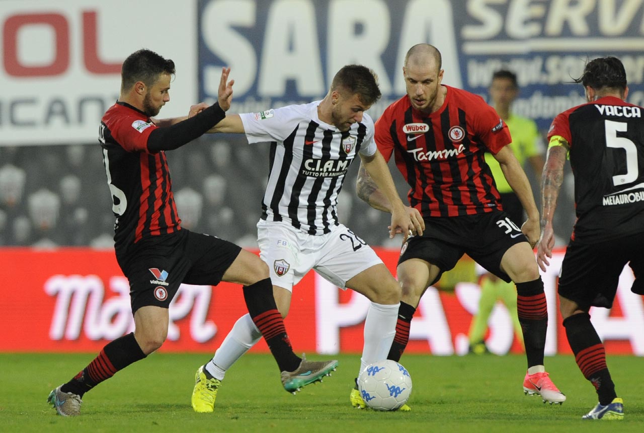 L’Ascoli a Foggia <br> cerca punti salvezza <br> sospinto da 650 tifosi