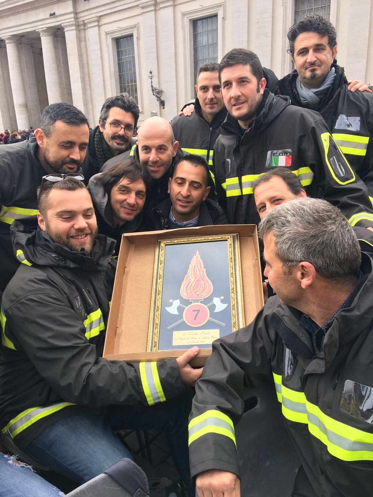 I vigili del fuoco ascolani <br> ricevuti da Papa Francesco