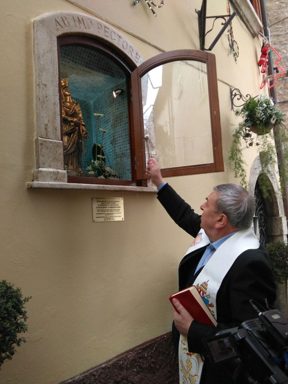 Madonna di Gimigliano: <br> la statua torna ad Ascoli <br> grazie al restauro di Cordivani