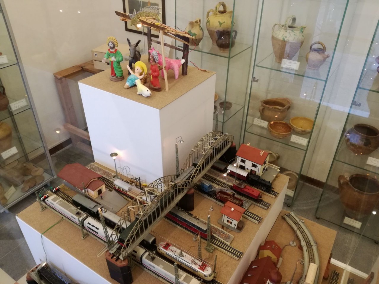 Massignano, <br> il presepe corre sui binari
