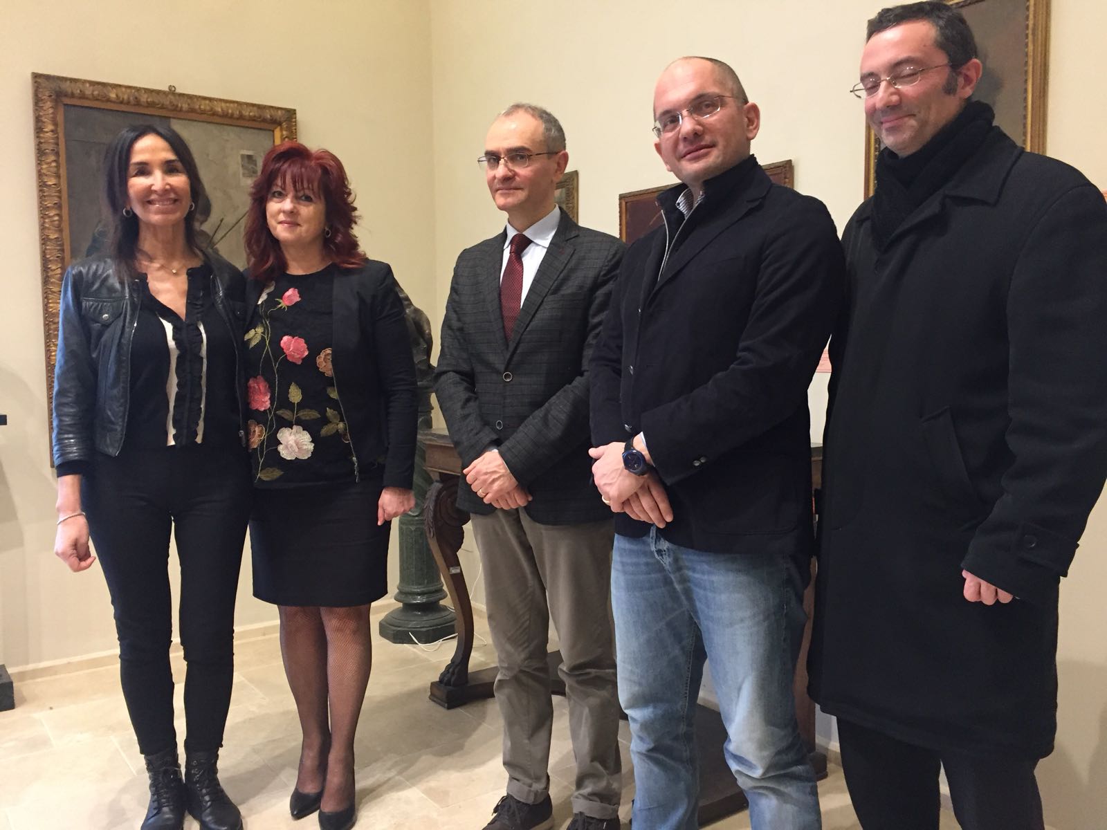 Cenone in chiesa per chi è solo <br> Reddito di dignità: 400 mila euro in due anni