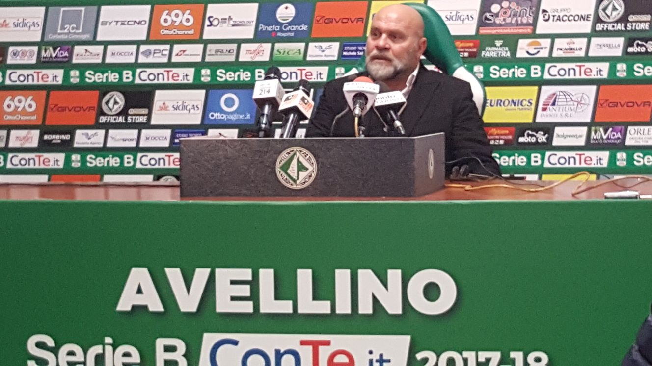 <span> Serse Cosmi non demorde: </span> <br> «Metteremo cinque squadre dietro»