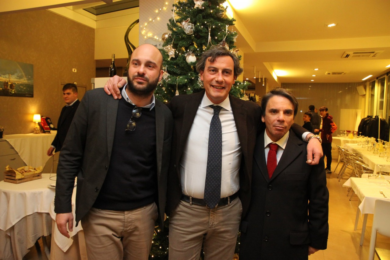 Samb agganciata dalla Feralpi, <br> il Padova allunga in testa <br> Le foto della cena al Noa