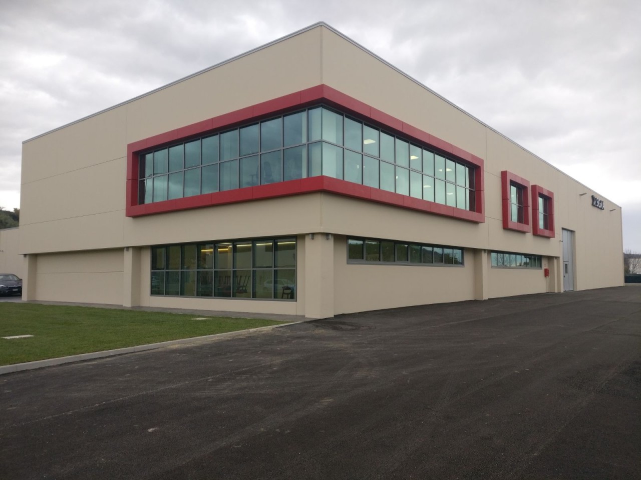 La Sigma cresce ancora <br> Pronto il quarto stabilimento