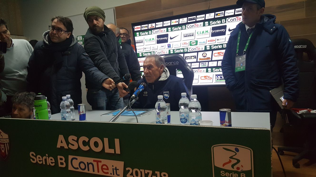 Zeman delude, ma salva la panchina: <br> «Non siamo riusciti a ripartire»
