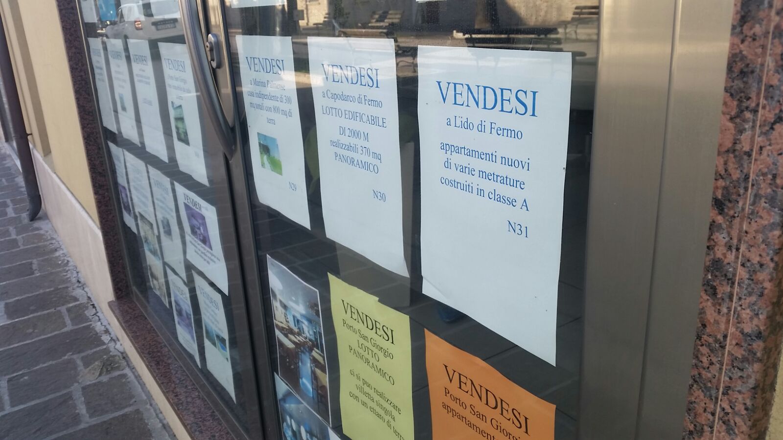 Comprare casa, nelle Marche <br> conviene: prezzi in calo nel 2017