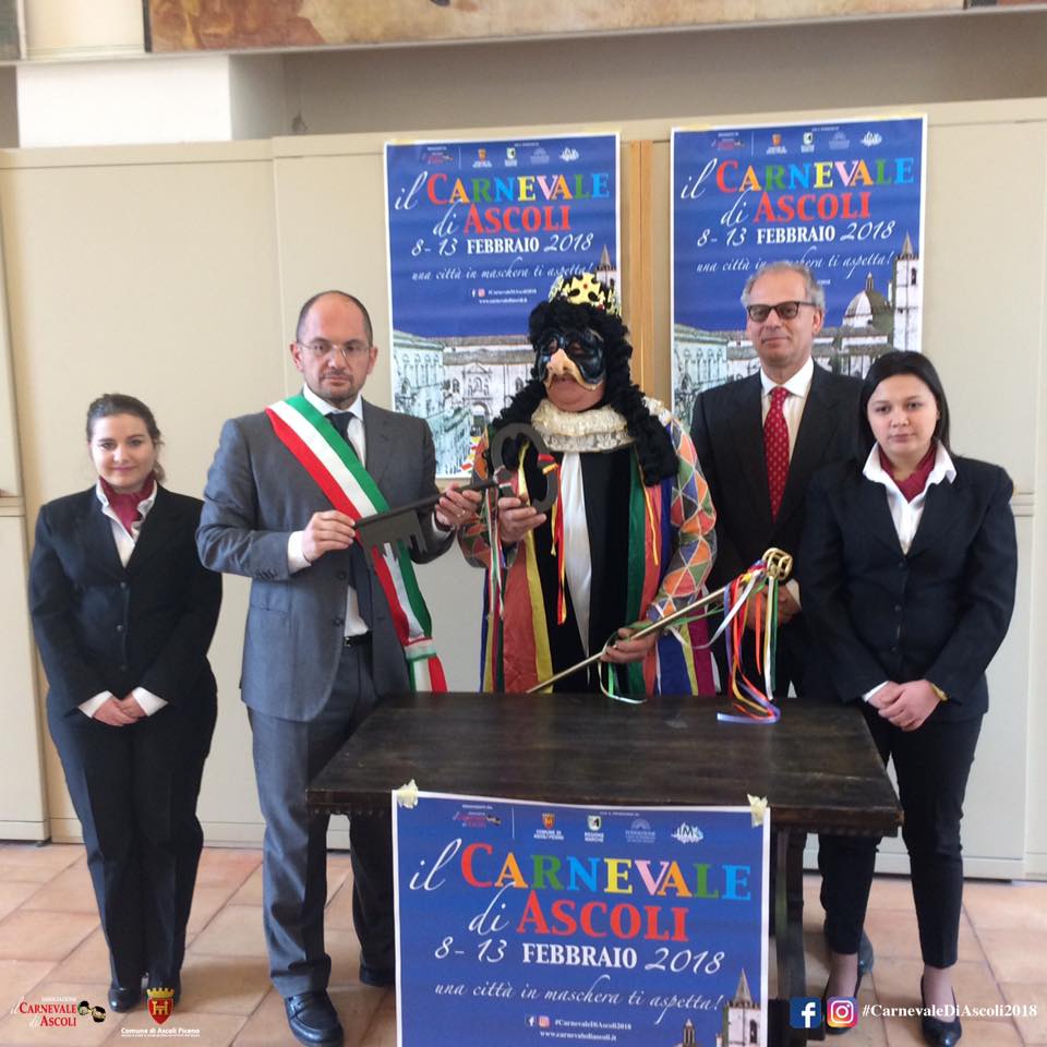 Eventi mascherati in rete <br> per diventare volano turistico