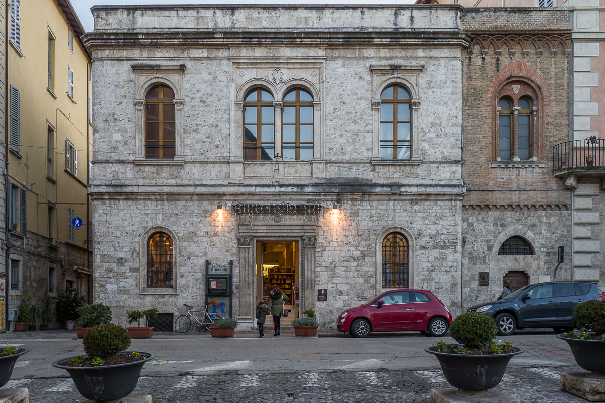 Protagoniste della storia: <br> intitoliamo loro <br> le vie delle nostre città