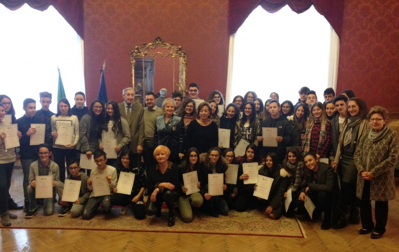 Sessanta studenti <br> ricevono dal prefetto <br> la “patente” di Cicerone