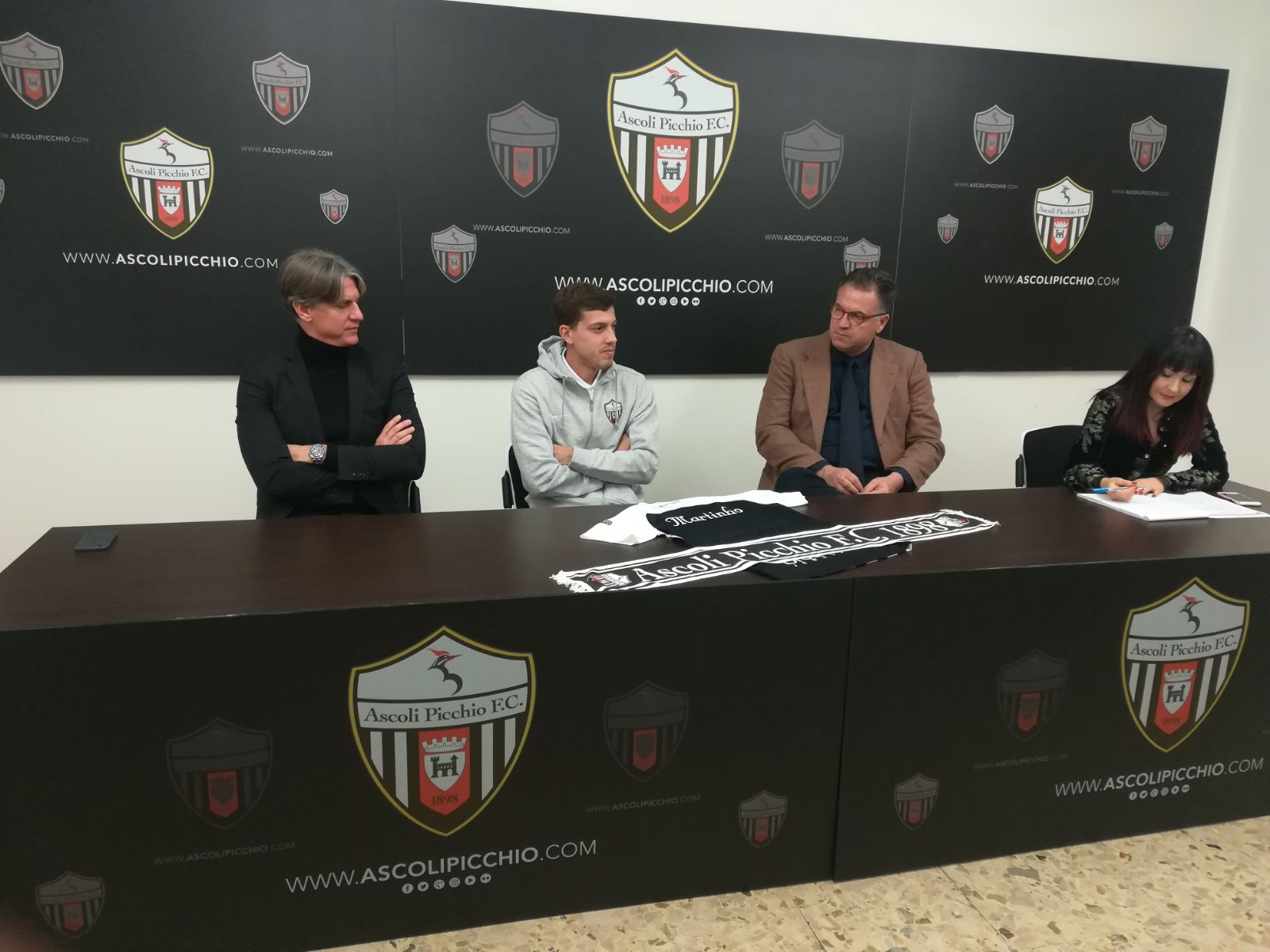 Ascoli, la squadra ha tante colpe <br> ma sono della dirigenza <br> le responsabilità del disastro