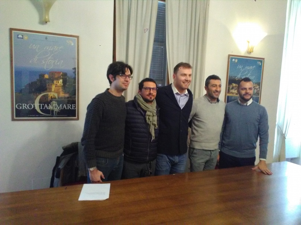 “Progettare il futuro” <br> Seminario per conoscere <br> il mondo del lavoro