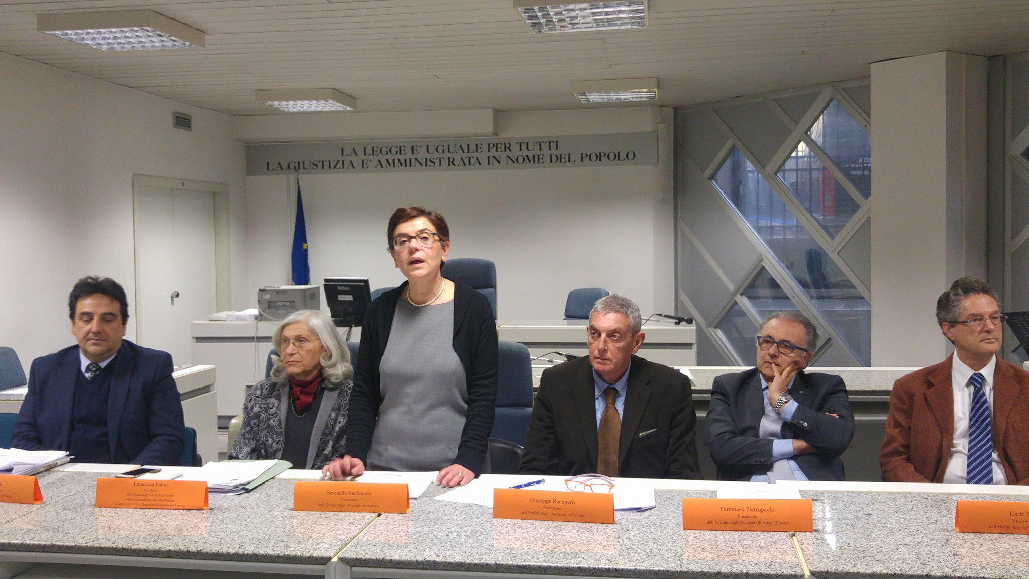 Gli avvocati marchigiani uniti: <br> «Le riforme non tengono conto <br> dei diritti dei cittadini»