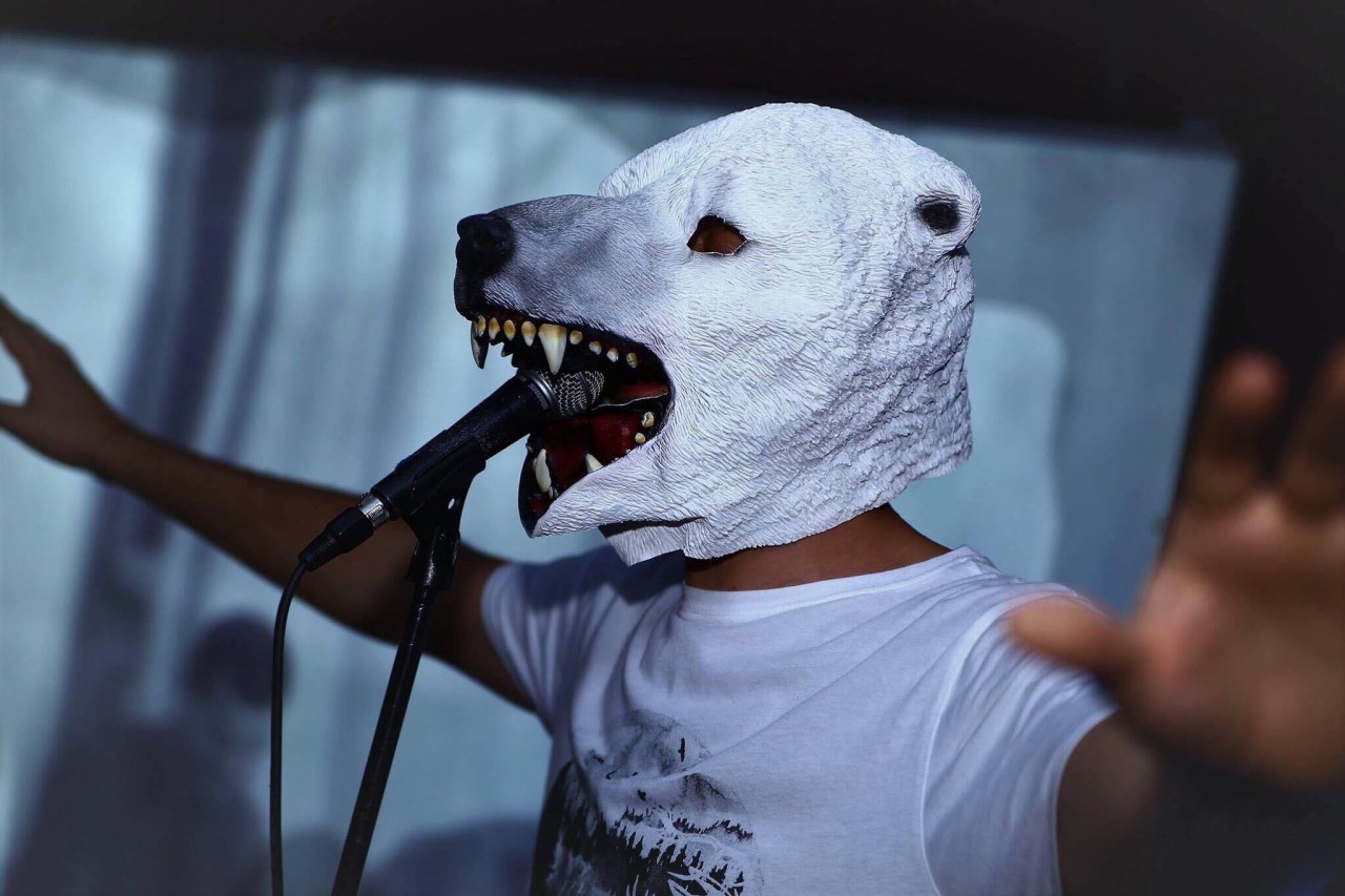 Be a Bear, l’artista dell’iPhone <br> Management e nuovo video <br> tra le cento torri