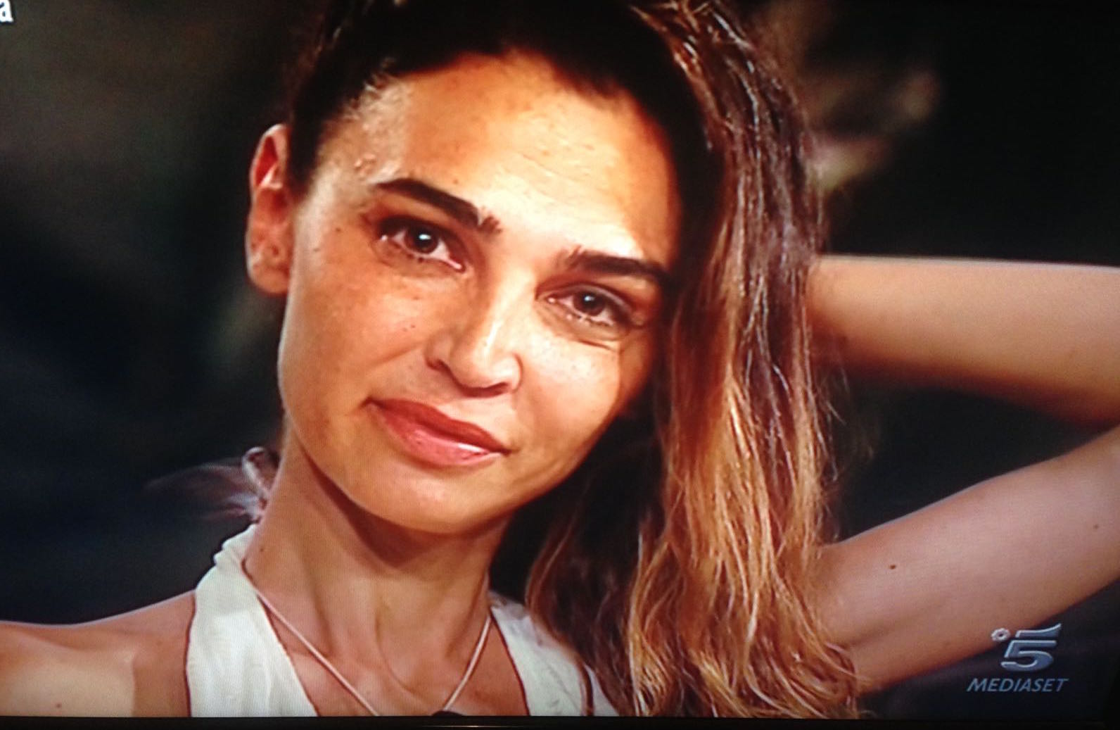 L’Isola dei Famosi di Cecilia finisce qui <br> La showgirl cede il passo alla Mancini