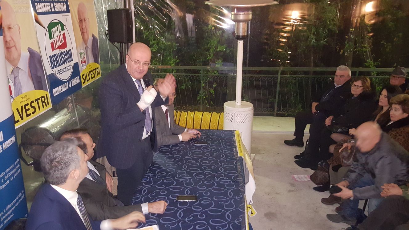 Cangini e Baldelli con Silvestri <br> Adunata forzista da “Mister Ok”