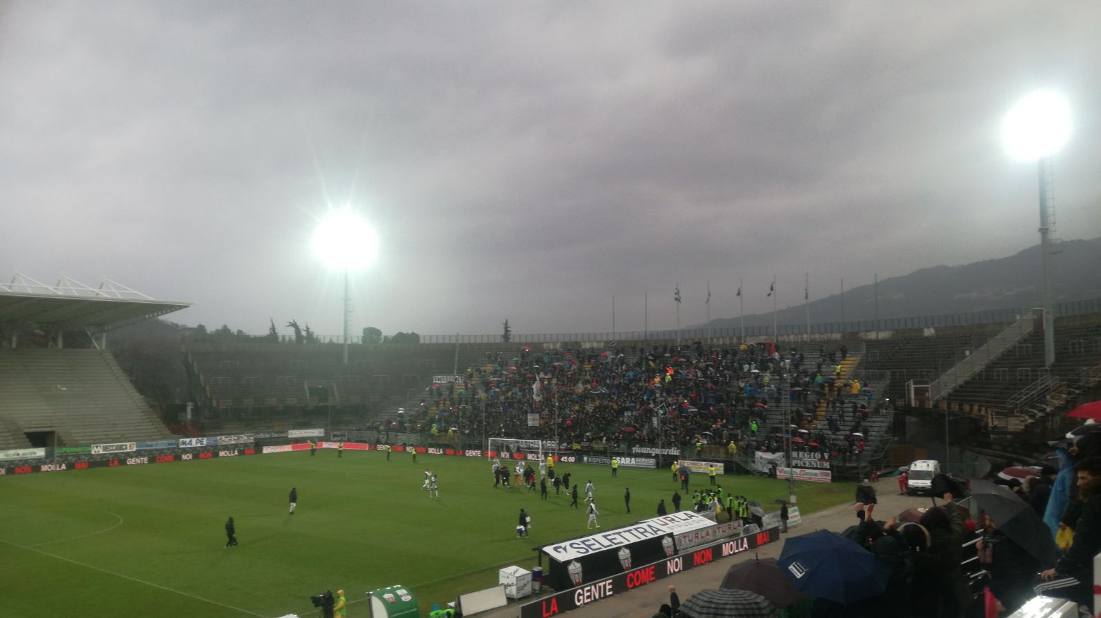 L’Ascoli batte il Cesena 2-1 <br> in coda stacca la Ternana <br> e compie tre passi avanti