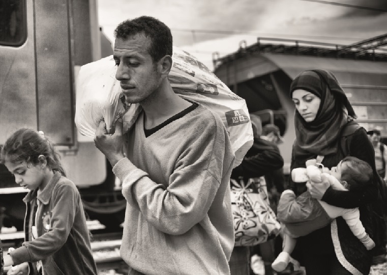 “In fuga dalle guerre” <br> Donne e uomini in cammino <br> tra speranze negate e riaccese