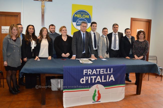 Banche e terremoto, l’affondo di FdI: <br> «Pronti a governare il Paese e la regione»
