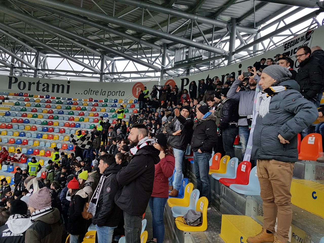 Ultras sull’orlo di una crisi di nervi <br> Assente il patron Francesco Bellini