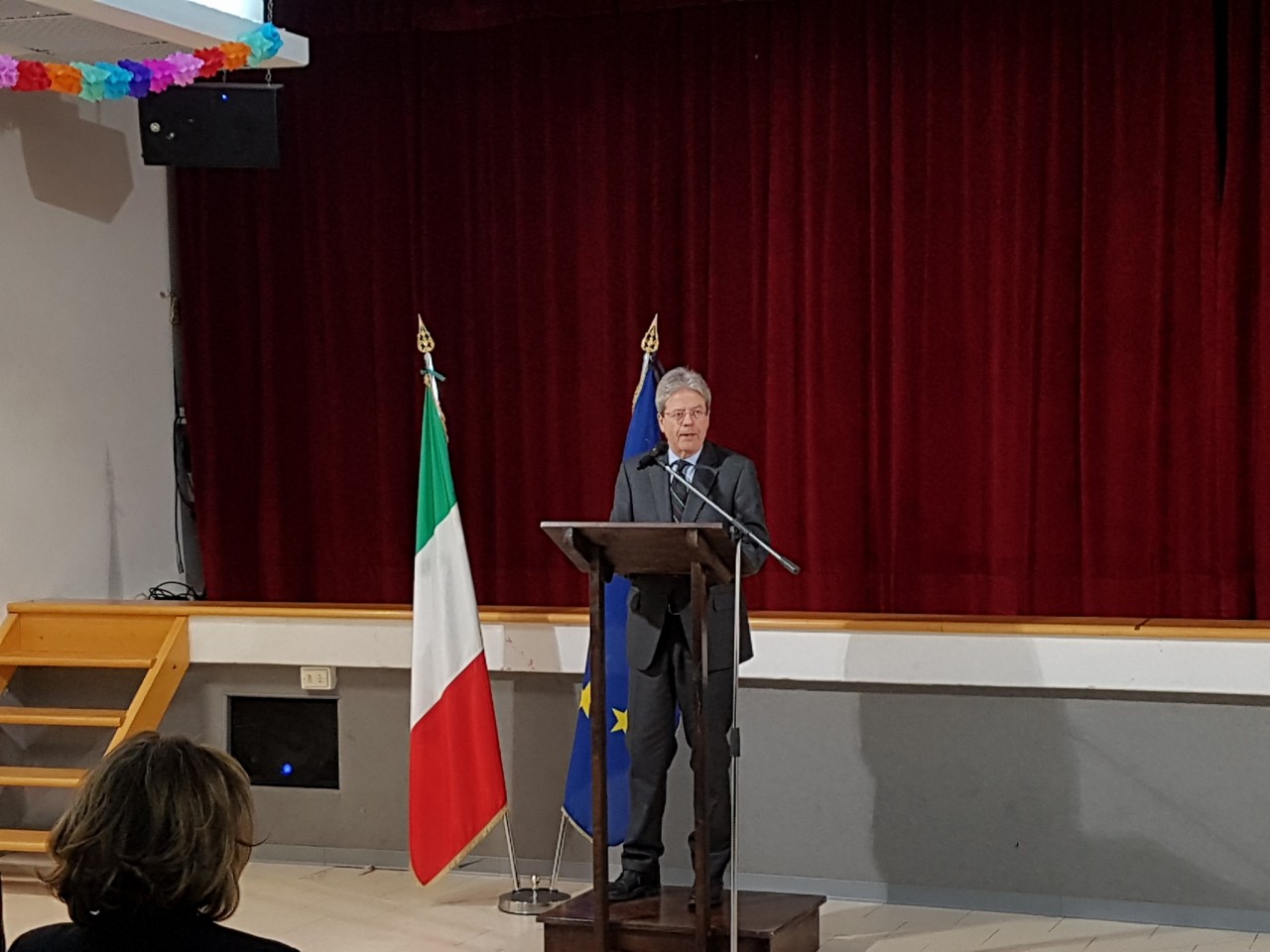 Gentiloni saluta il piano per Monticelli <br> «Ora le risorse per la rete idrica» <br> <span> Foto e video </span>