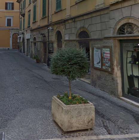 Il centro storico si rifà il look <br> Tocca a via dei Tibaldeschi