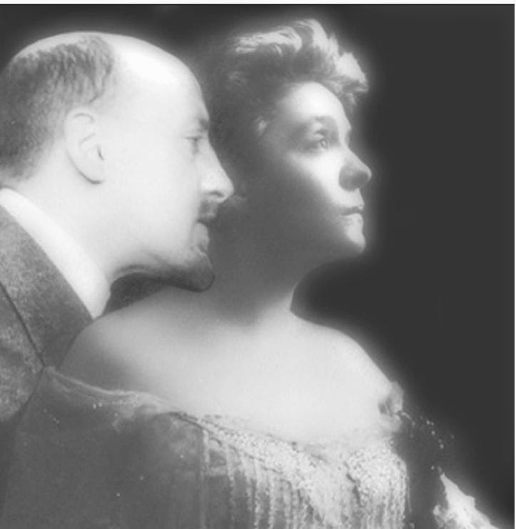 L’amore tra Eleonora e Gabriele <br> sul palco dell’Ospitale