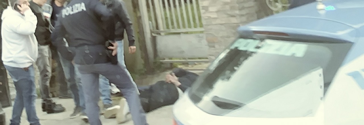 Spettacolari arresti a Porto d’Ascoli <br> La Polizia ammanetta nel traffico <br> la banda delle rapine