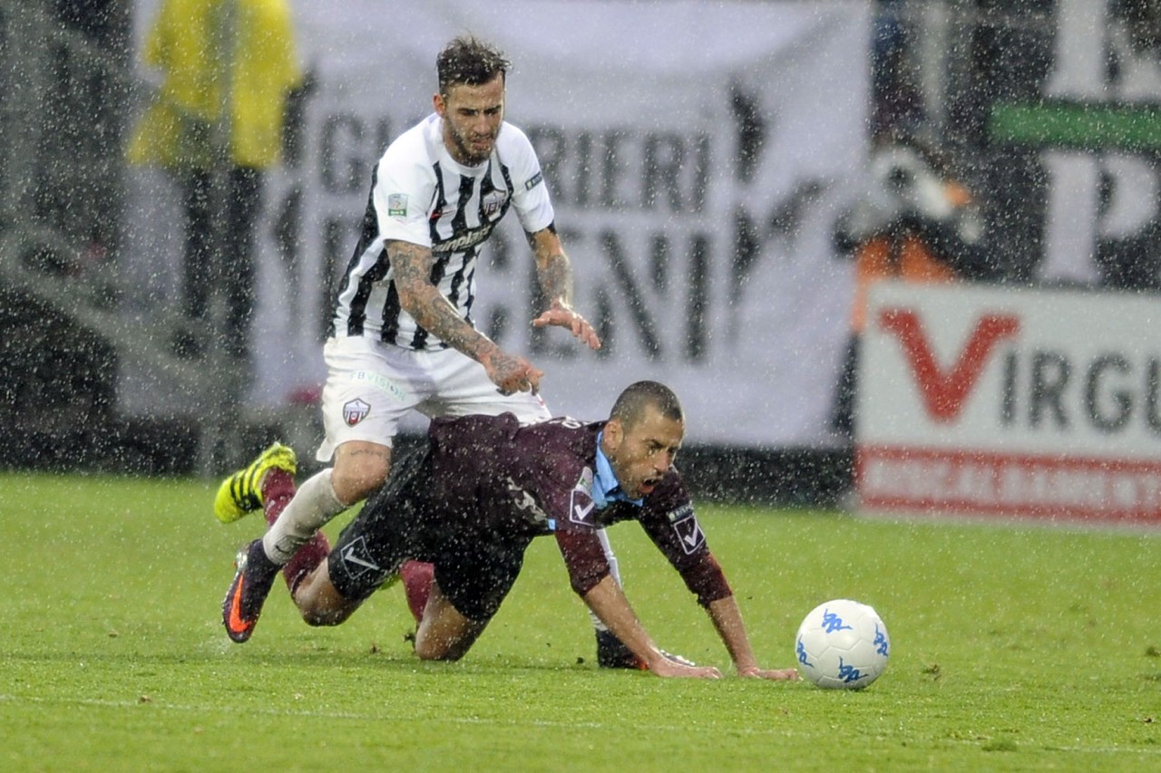 Ascoli, una difesa colabrodo <br> Si salva solo Carpani per il gol, <br> poi una collezione di bocciature