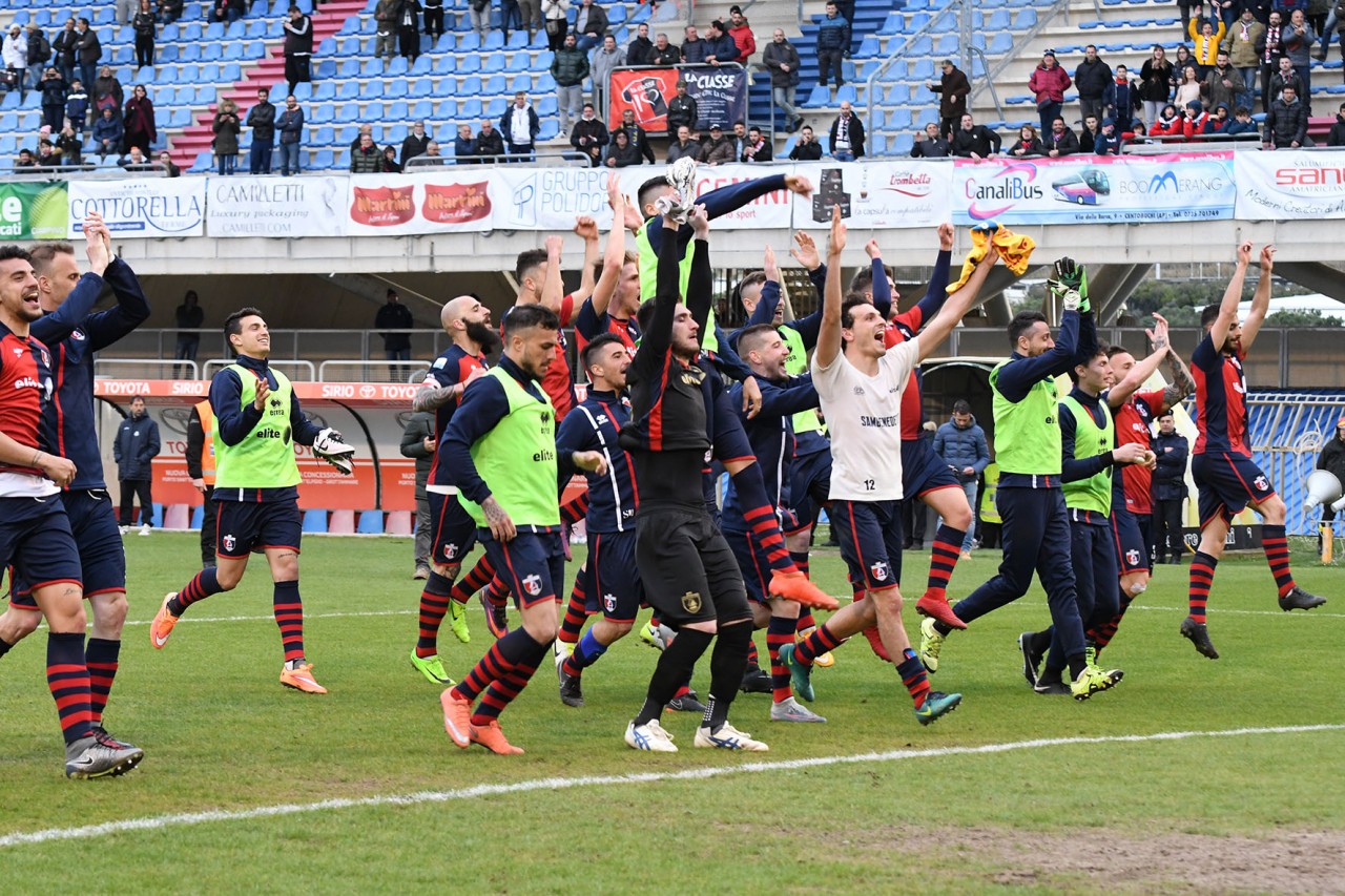 Samb a Piacenza con 600 tifosi <br> Per i rossoblù è fondamentale <br> partire col piede giusto
