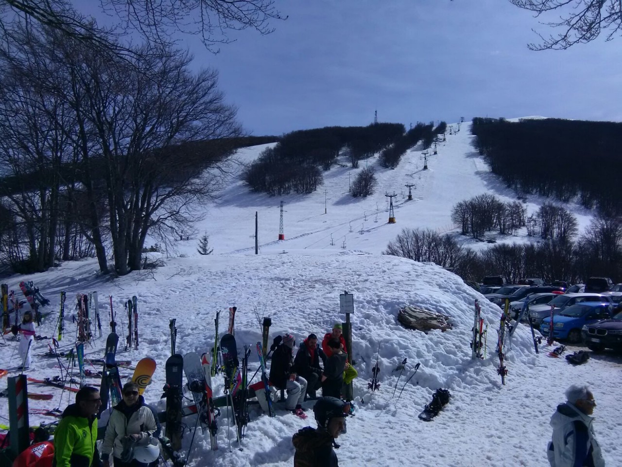 Monte Piselli, il bel tempo di Natale <br> fa saltare l’apertura delle piste
