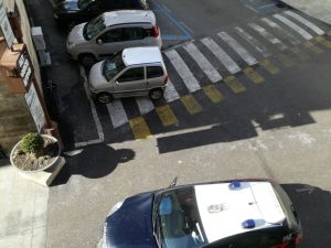 Una città sotto sale <br> tra scaramanzia e cattive abitudini