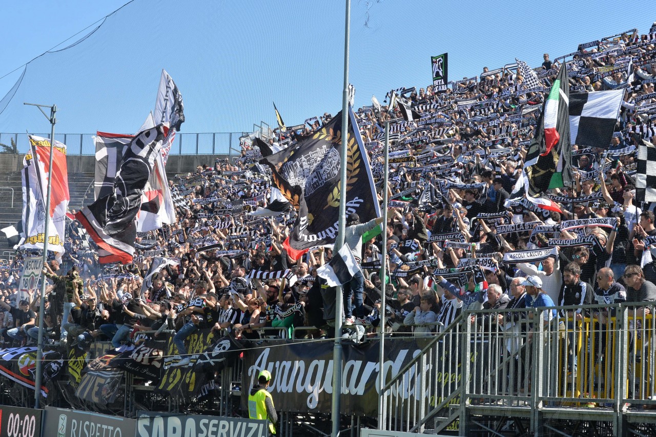 L’Ascoli oggi sarebbe in Lega Pro <br> per la peggiore differenza reti <br> Ma i playout cambieranno