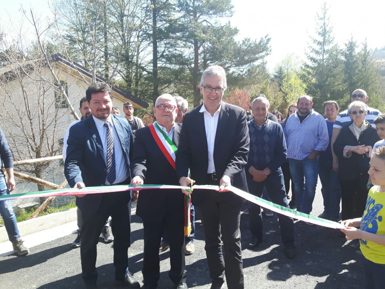 Ceriscioli a Montegallo: <br> «Le casette resteranno <br> per la comunità»