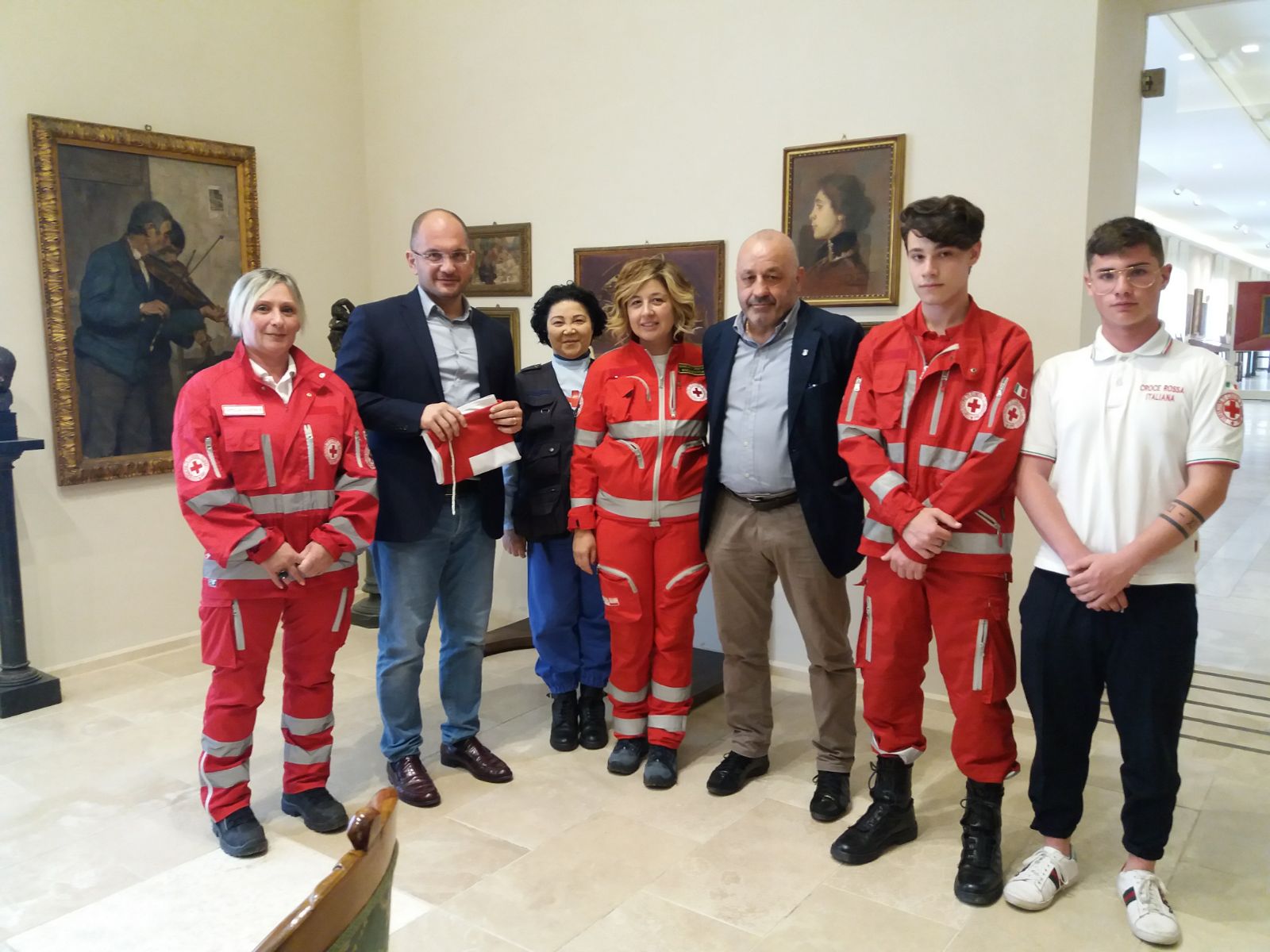Croce Rossa: una bandiera in più <br> sventolerà a Palazzo Arengo