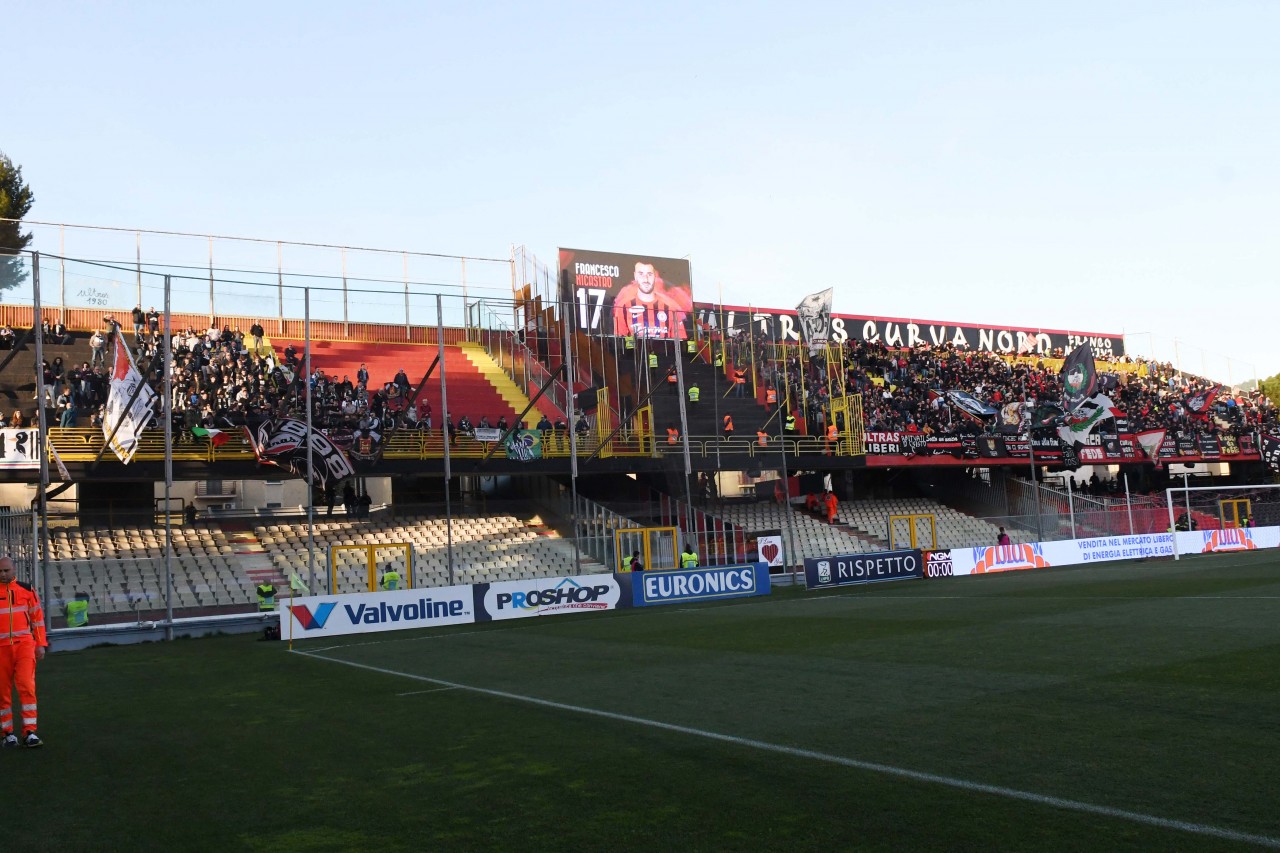 Da Foggia applausi ai tifosi <br> del Picchio: «Tanto di cappello <br> agli ascolani, onore ai vinti»
