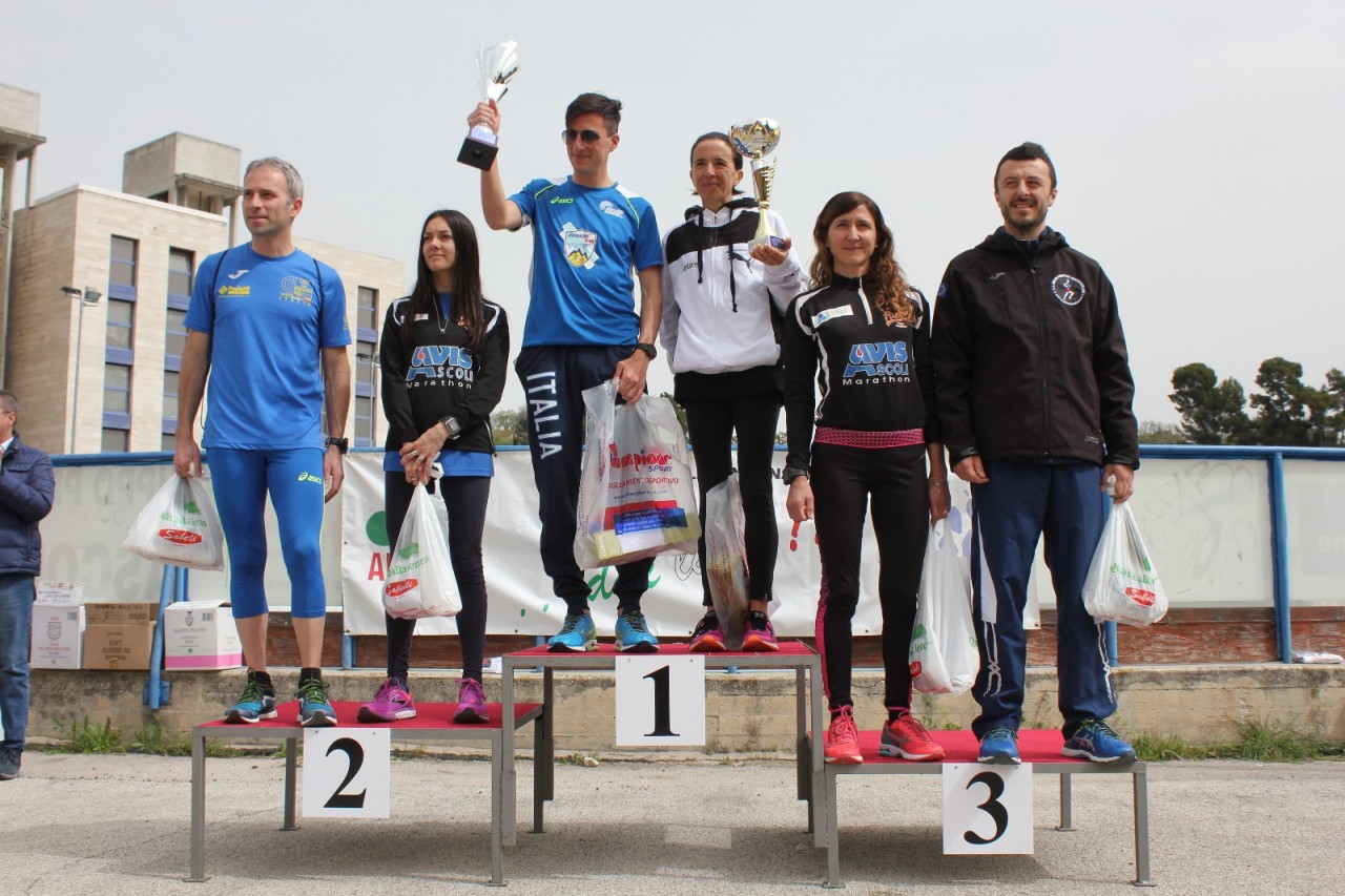 Giammarco Scacchia <br> vince il Memorial Angelini <br> Festa per duecento podisti <br> (Foto)