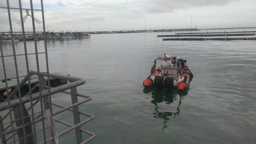 Cadavere recuperato in mare <br> Quasi sicuramente è Vincenzo Napoli <br> il 40enne scomparso il 25 febbraio <br> <span> (Foto e Video)