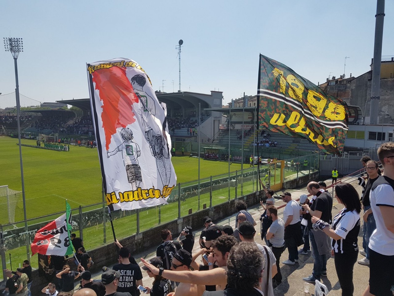 L’Ascoli per salvarsi ora dovrà <br> contare solo sulle sue forze <br> Posticipi: tris di Ternana e Pescara