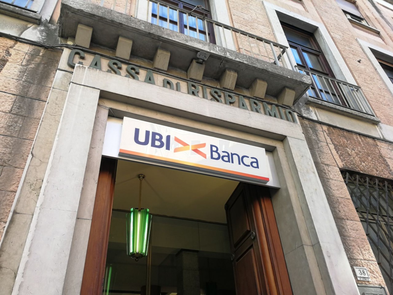 Aumentano i costi per i clienti, <br>Ubi: «Colpa dei dipendenti» <br> Rabbia dei sindacati