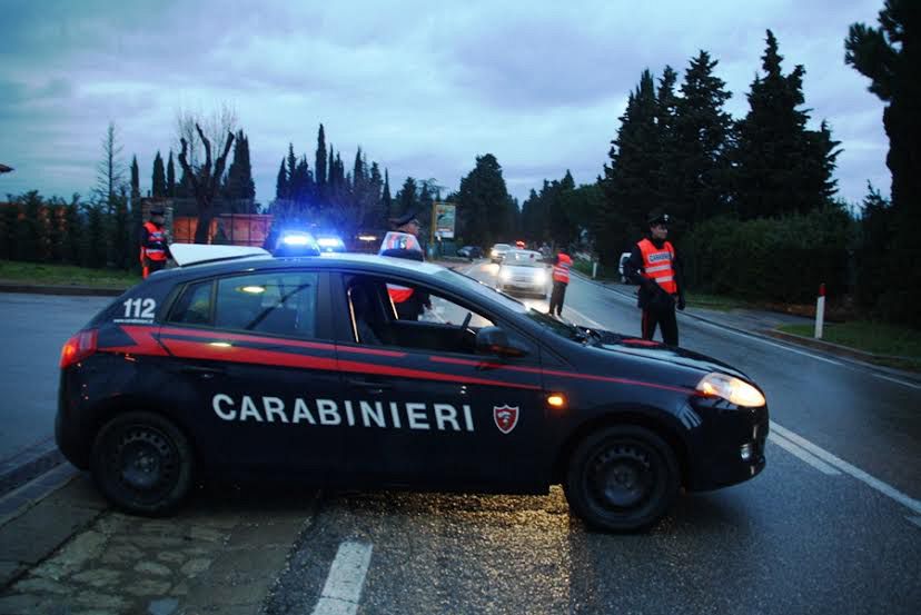 Presa la banda dei self service: <br> in quattro assaltavano <br> le colonnine di Marche e Abruzzo