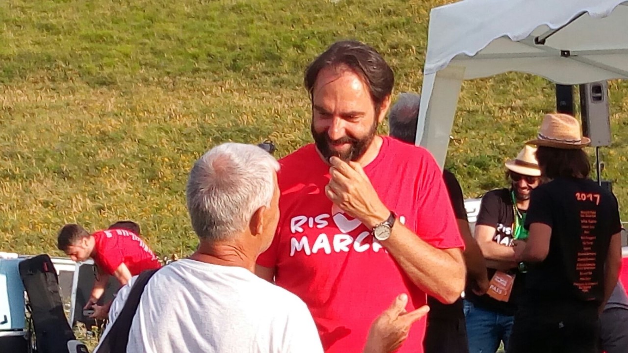 RisorgiMarche fa il bis, Marcorè: <br> «Restiamo vicini alle comunità colpite»