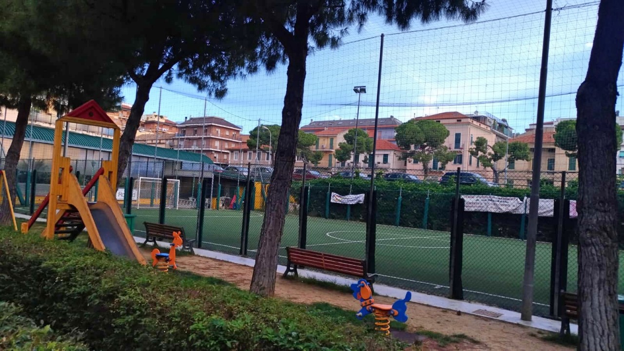 Al via il maquillage di parchi <br> e giardini pubblici