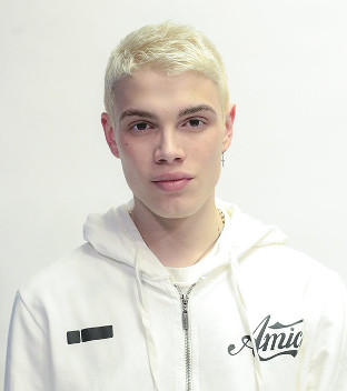 Al Battente c’è Biondo, <br> il trapper di Amici 17